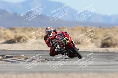 media/Dec-07-2025-CVMA (Sun) [[3e7d2de5dc]]/Race 9-Formula UL Shootout/